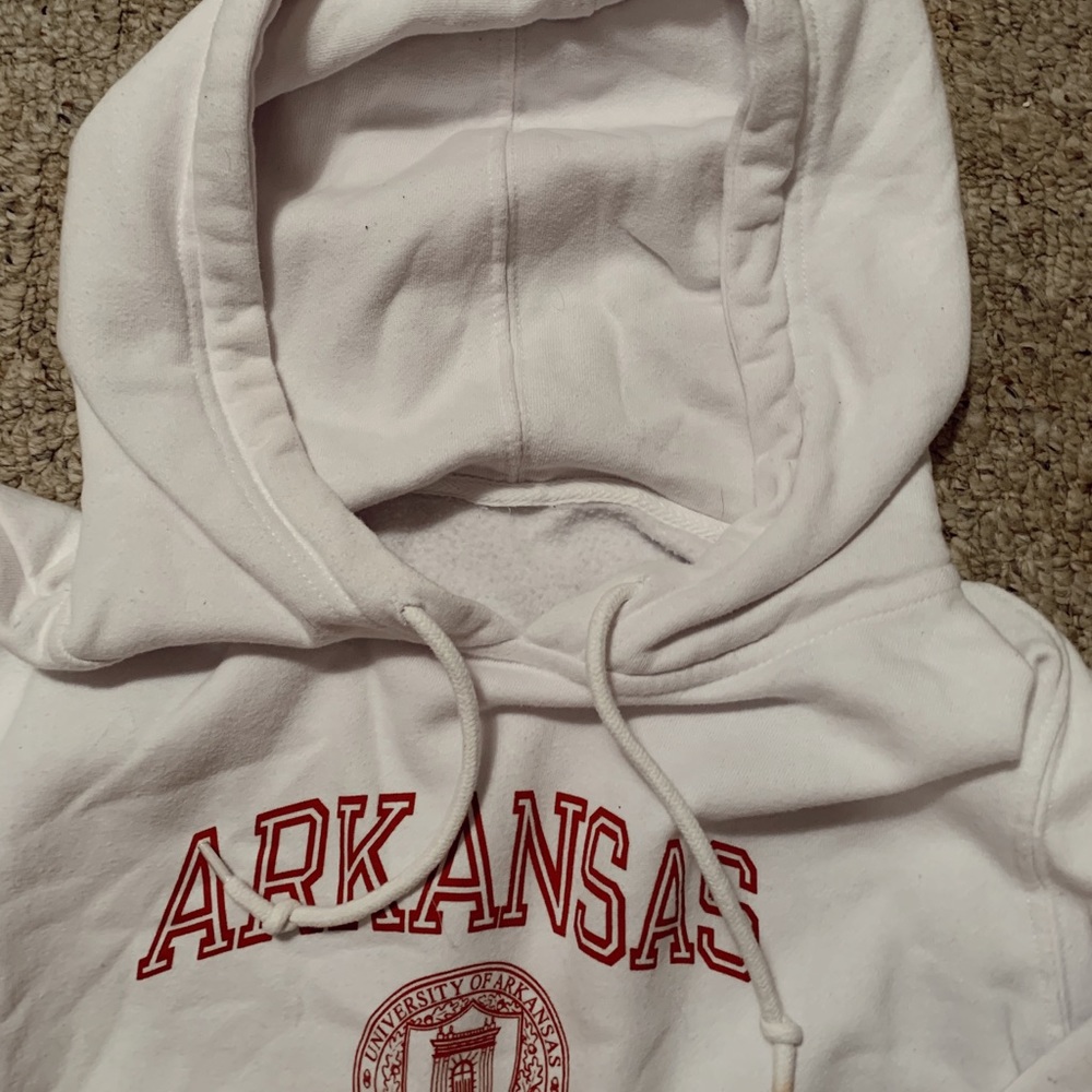 LIKE NEW UNIVERSITY OF ARKANSAS HOODIE ❤️